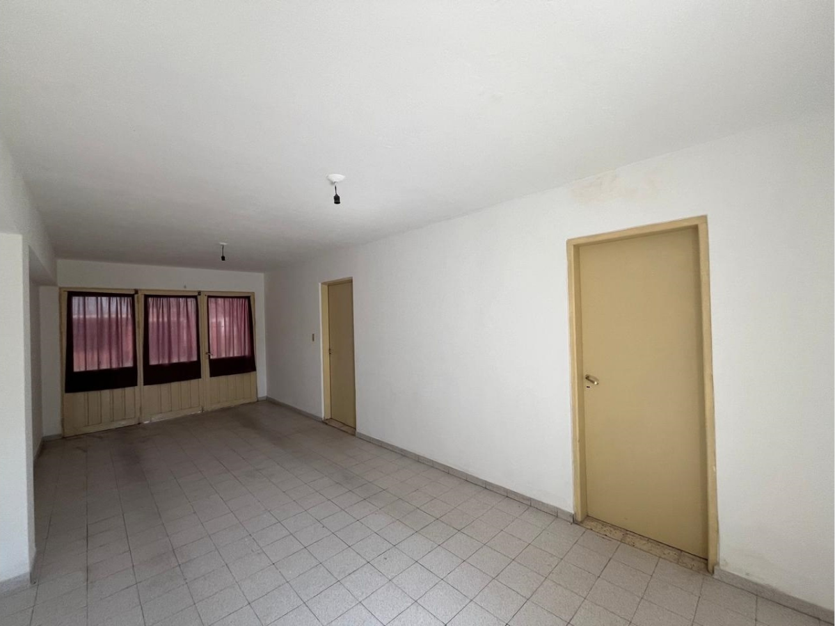 Casa – Calle Suipacha