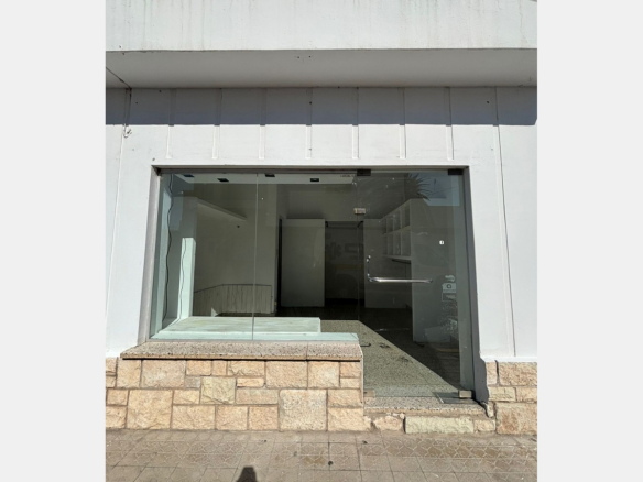 Local Comercial – Calle Paraguay