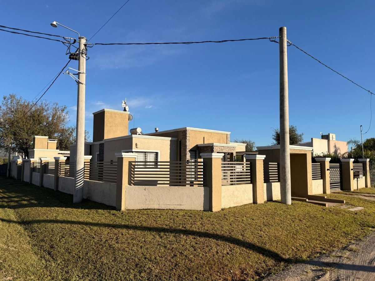 Casa – Barrio Balcón de Paravachasca