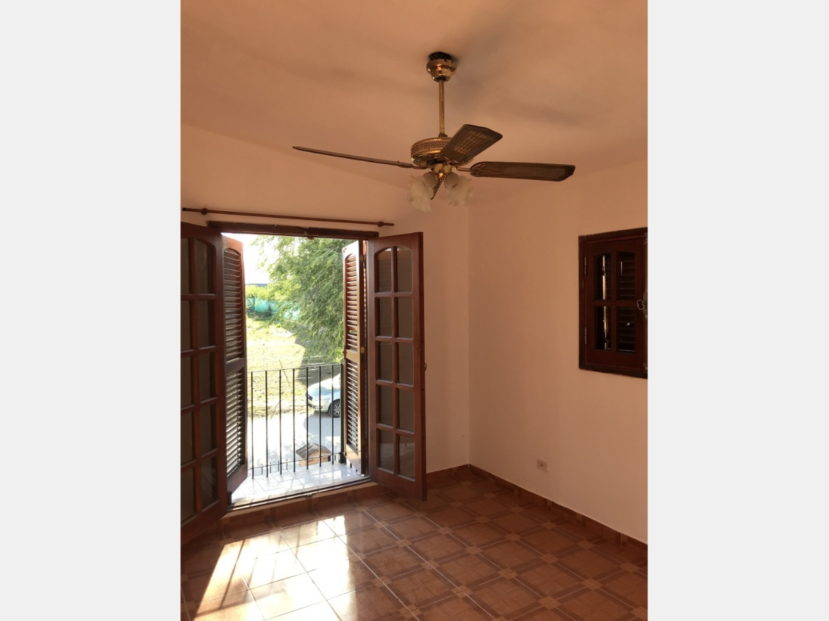 Casa – Barrio Residencial El Cañito