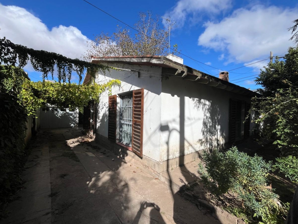 Casa – Calle Progreso