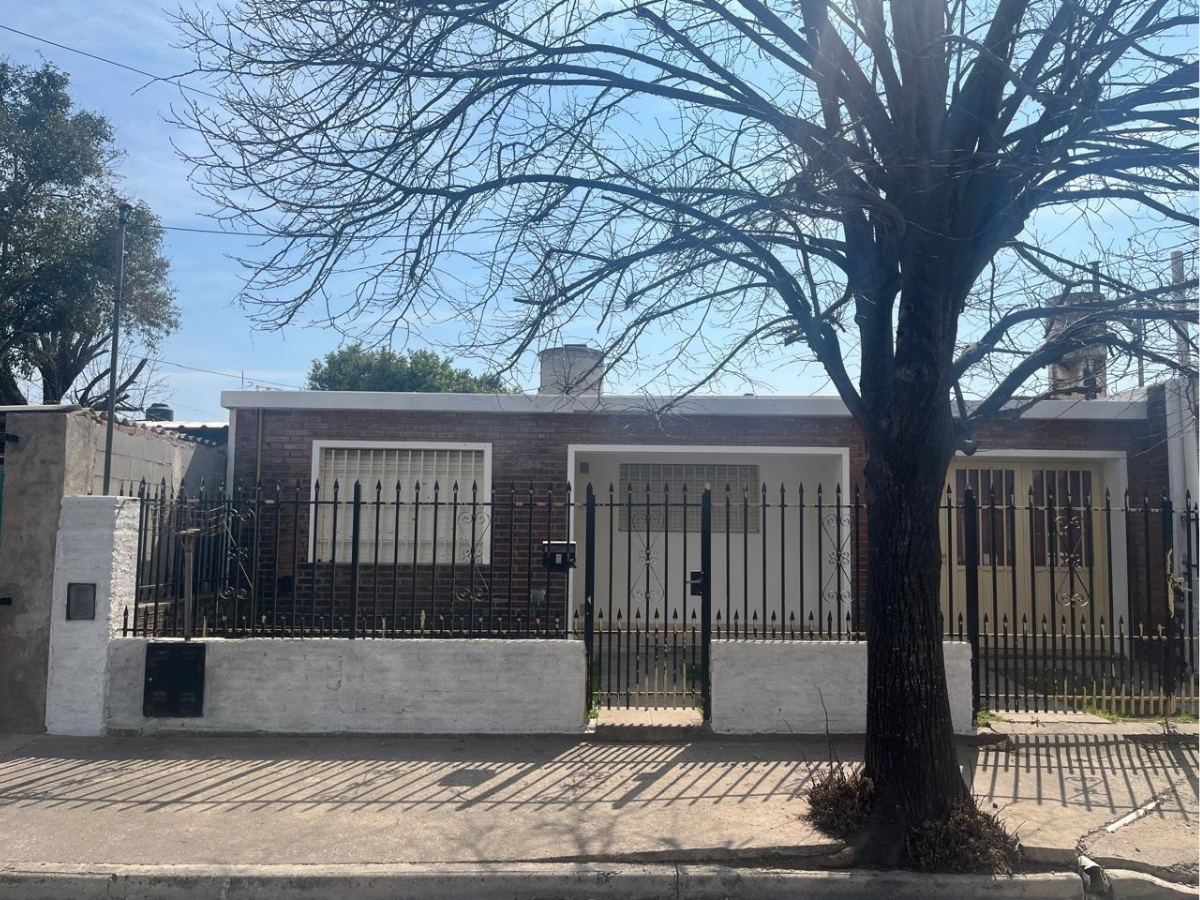Casa – Calle Suipacha