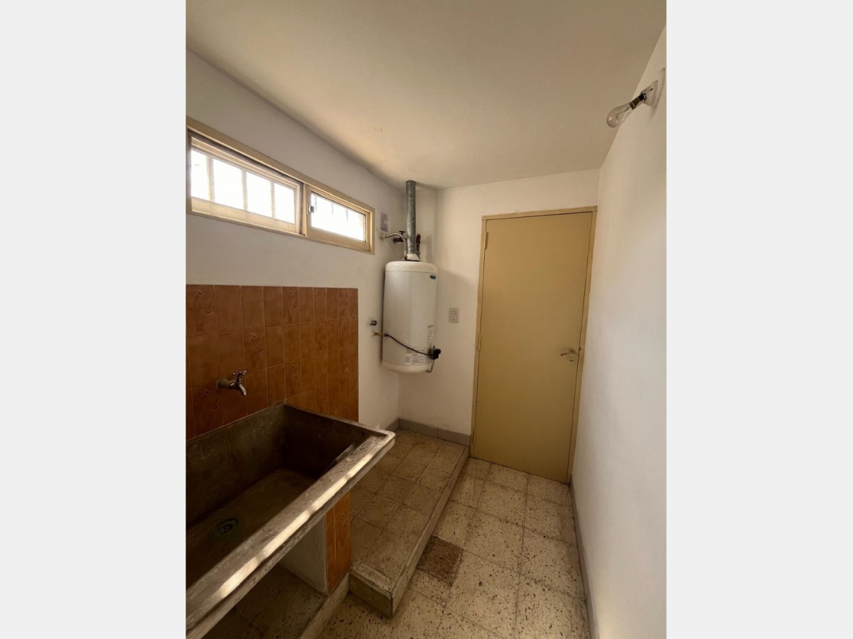 Casa – Calle Suipacha