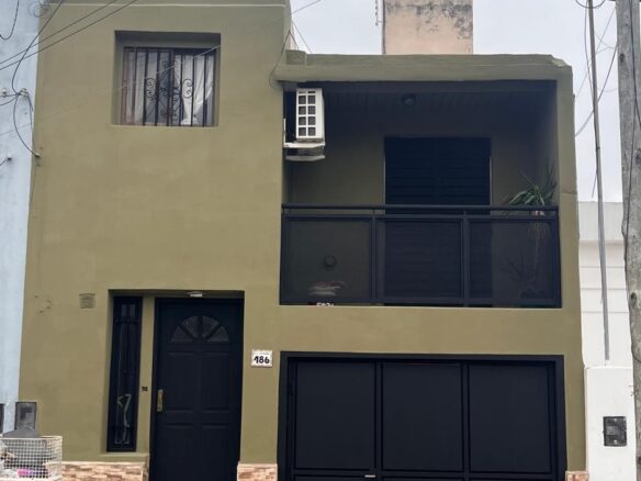 DÚPLEX EN VENTA-BARRIO SUR-ALTA GRACIA.