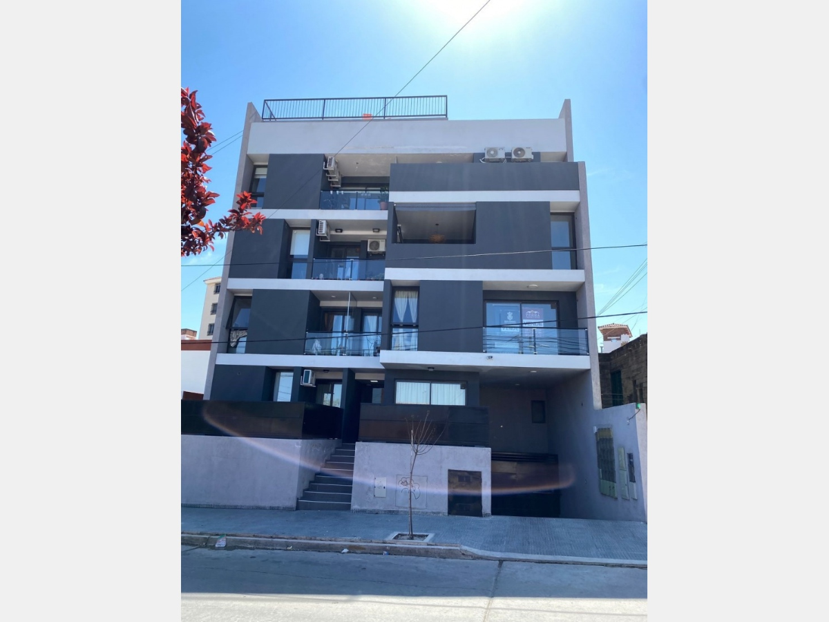 Departamento – Residencias Tajamar – Calle Giorello