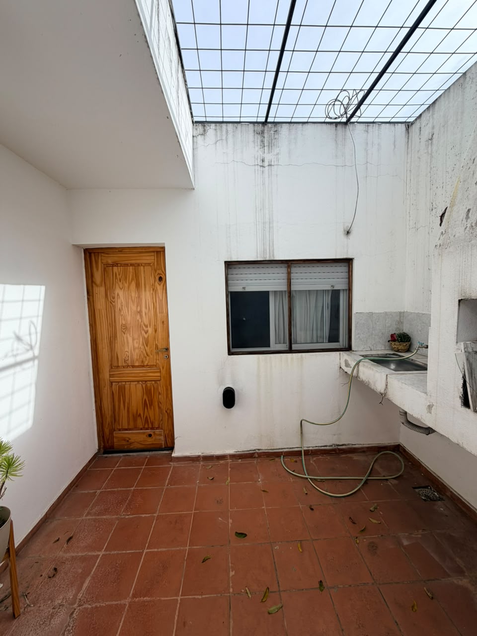ef0eb2ff-875c-4b38-a34a-9bb37b2cc130 DEPARTAMENTO EN ALQUILER-CALLE PARAGUAY-ALTA GRACIA.