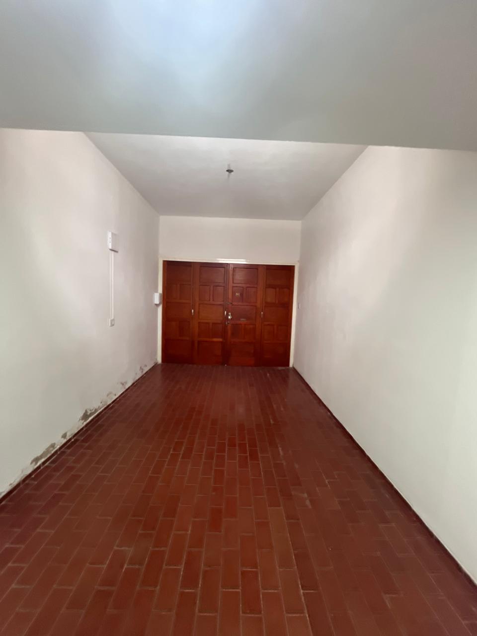 1c014ac9-4567-4e4c-953a-cf77151b3631 CASA EN VENTA-BARRIO PELLEGRINI.