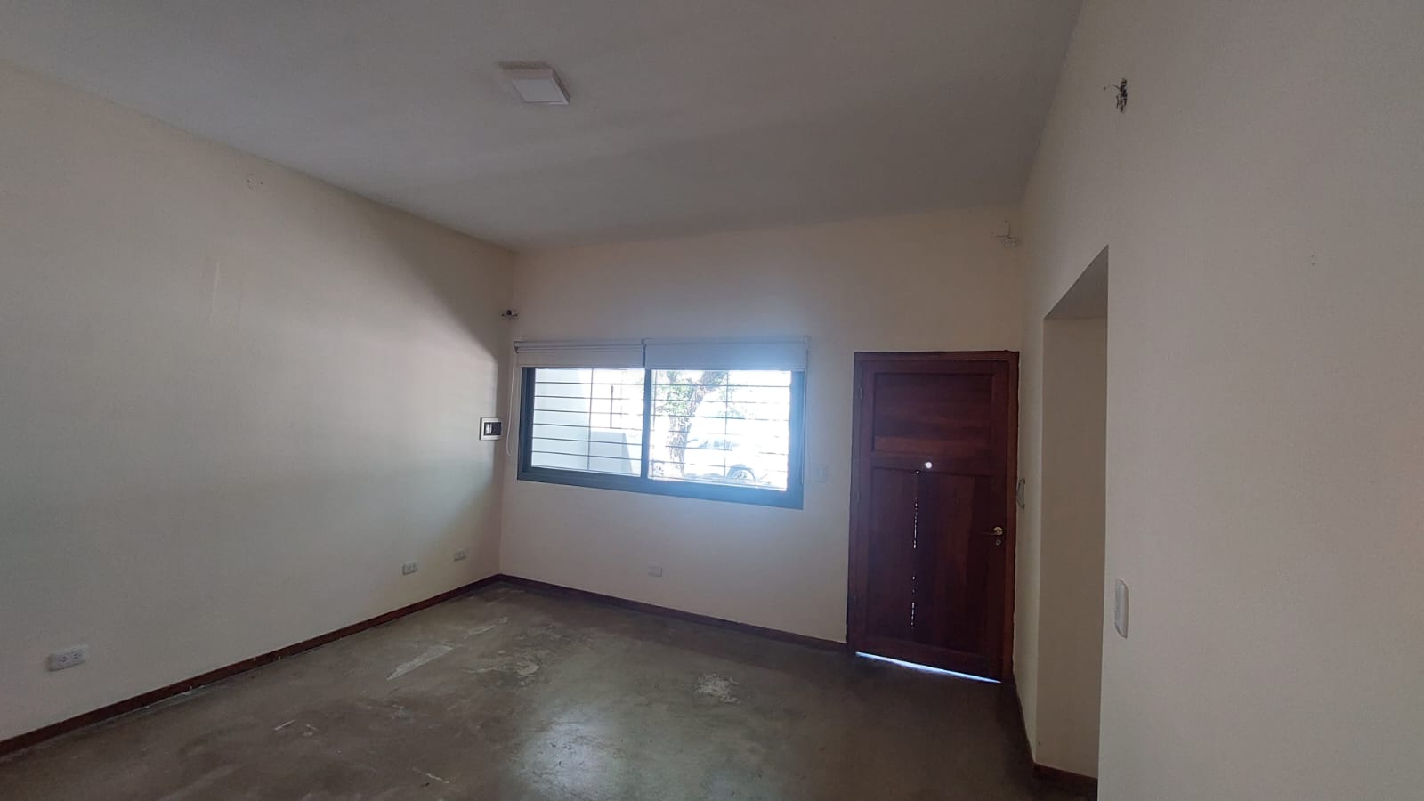 WhatsApp Image 2023-10-24 at 15.06.25 (2) ALQUILER EN CALLE CHILE-BARRIO CAMARA-ALTA GRACIA.