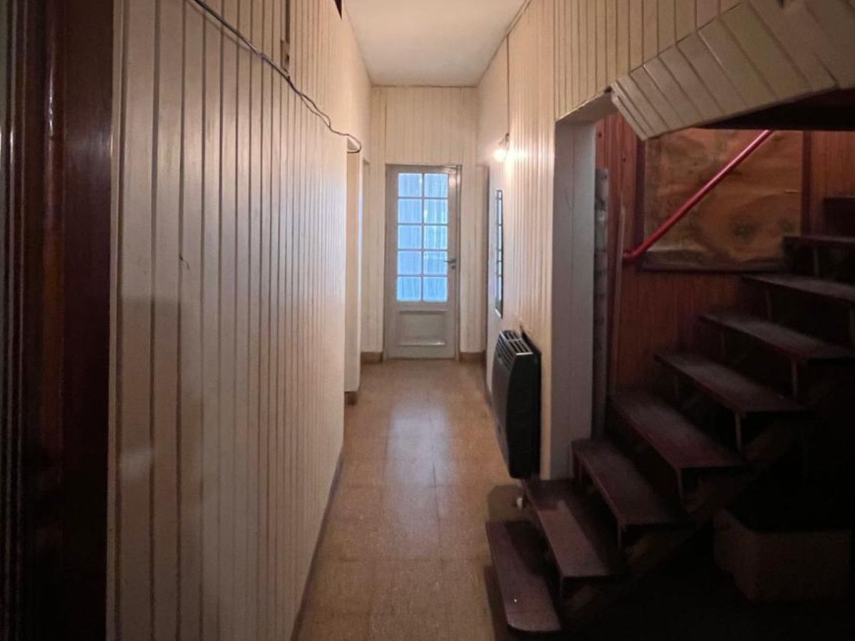 11 DEPARTAMENTO EN VENTA-CALLE AVELLANEDA-ALTA GRACIA.