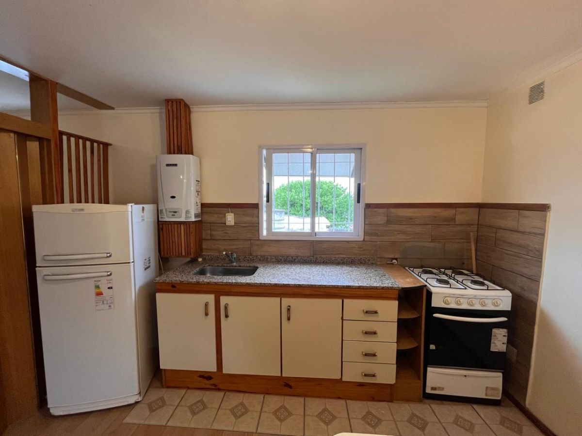 2 DEPARTAMENTO EN ALQUILER-CALLE BRASIL-BARRIO CAMARA-ALTA GRACIA.