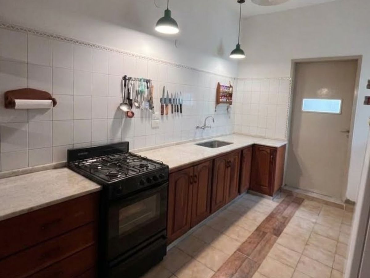 4 DEPARTAMENTO EN VENTA-CALLE AVELLANEDA-ALTA GRACIA.