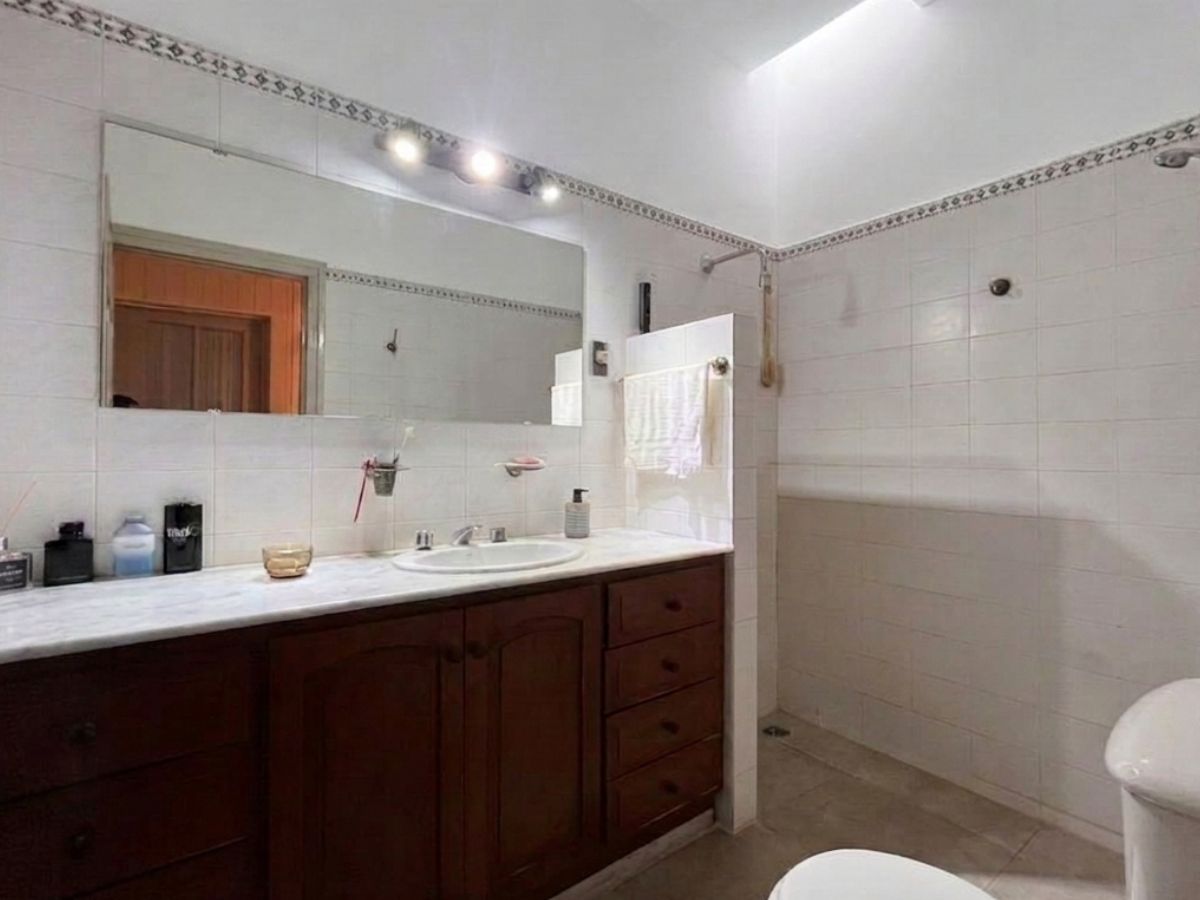 5 DEPARTAMENTO EN VENTA-CALLE AVELLANEDA-ALTA GRACIA.
