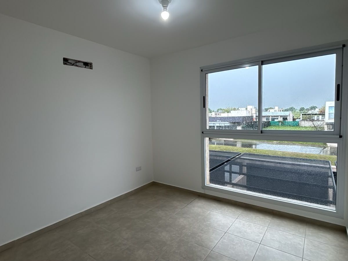 7 DUPLEX EN ALQUILER-BARRIO TRES GRACIAS-ALTA GRACIA.