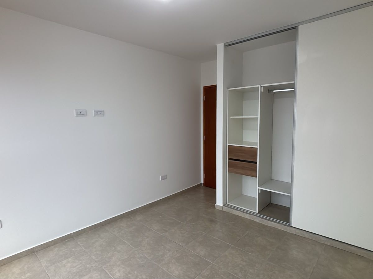 9 DUPLEX EN ALQUILER-BARRIO TRES GRACIAS-ALTA GRACIA.